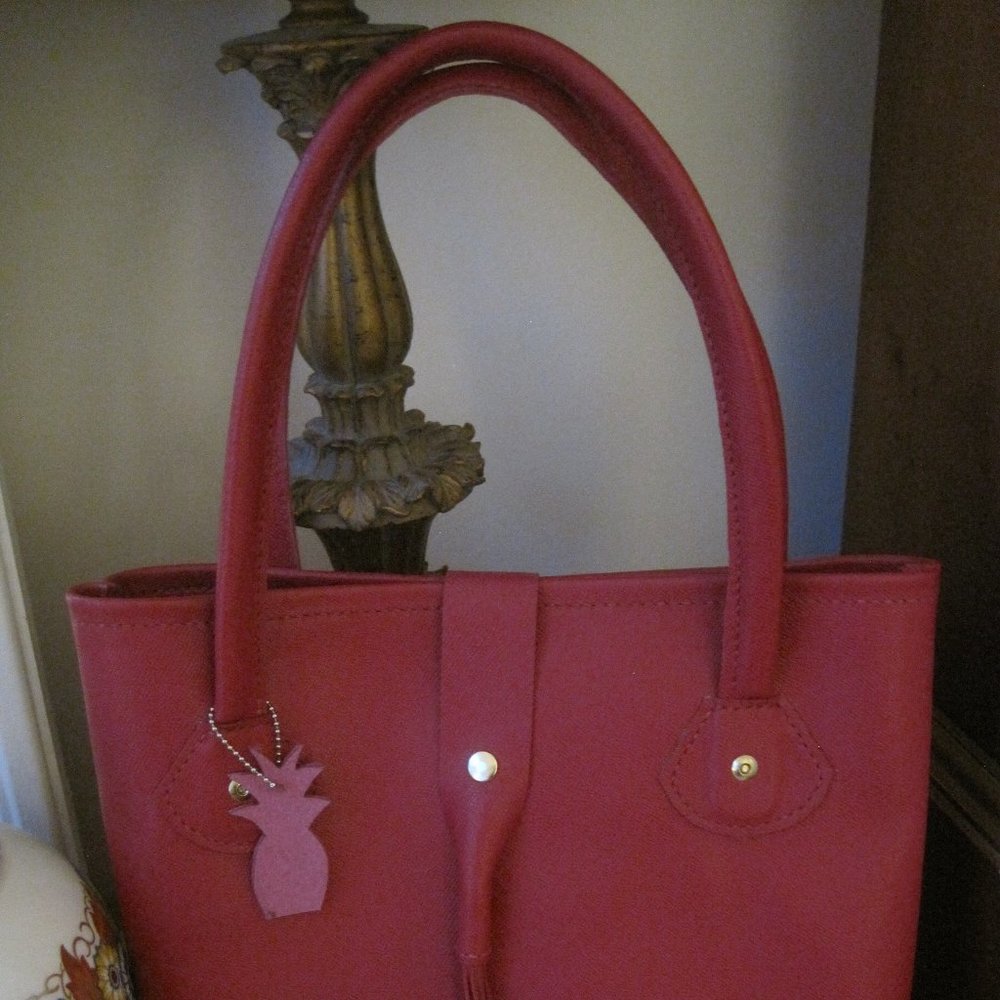 Raspberry Leather Handbag Tote - Picture 2 of 5